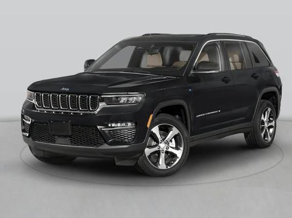 JEEP GRAND CHEROKEE 2023 1C4RJYB61PC623589 image